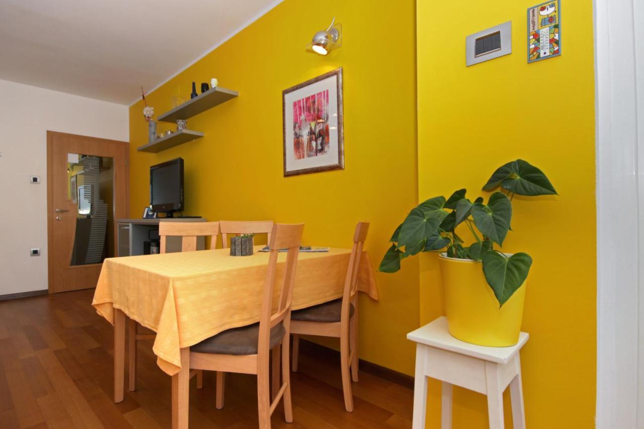 Apartment Bizjak Пула Екстер'єр фото